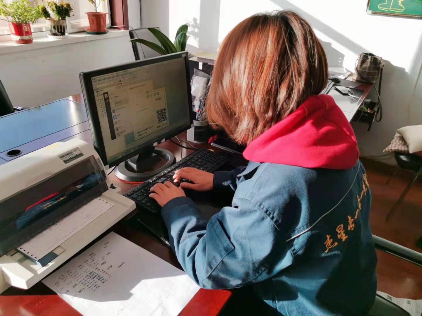 追夢新時代，巾幗綻芳華